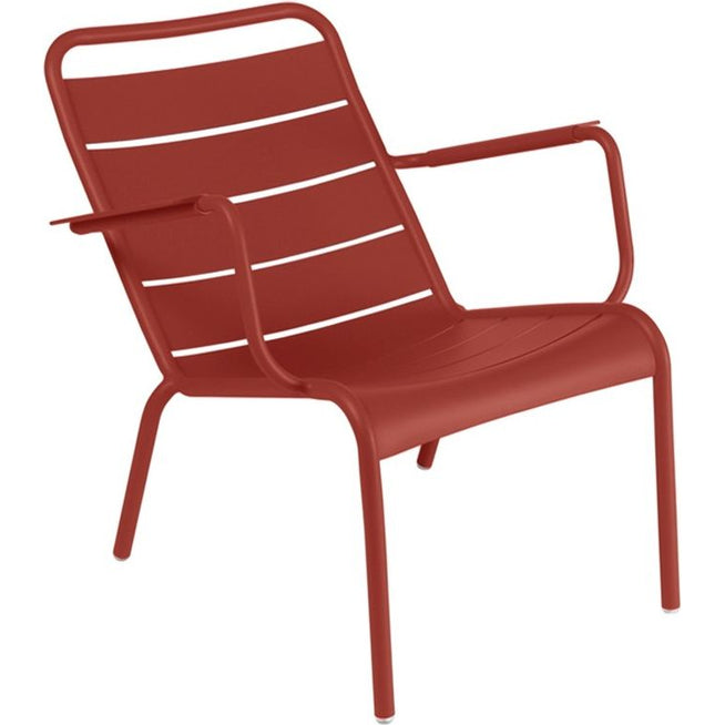 Photo of Luxembourg Low Armchair Chile 43 - Matstolar Utomhus - Frédéric Sofia - Röd - Metal