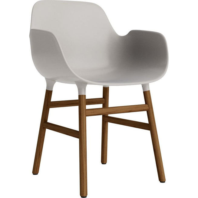 Photo of Form Armchair Wood - Spisebordsstol - Walnut / 1