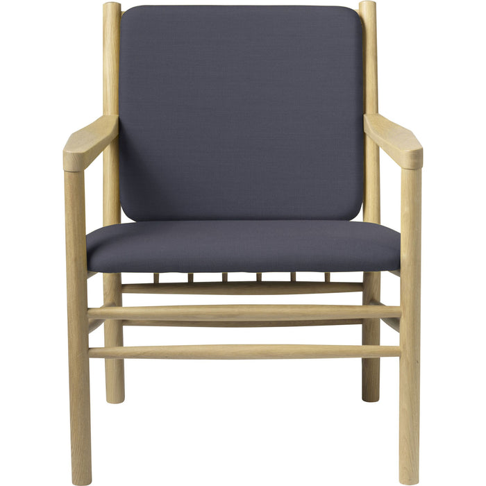 Photo of J147 Armchair - lacquered oak, dark