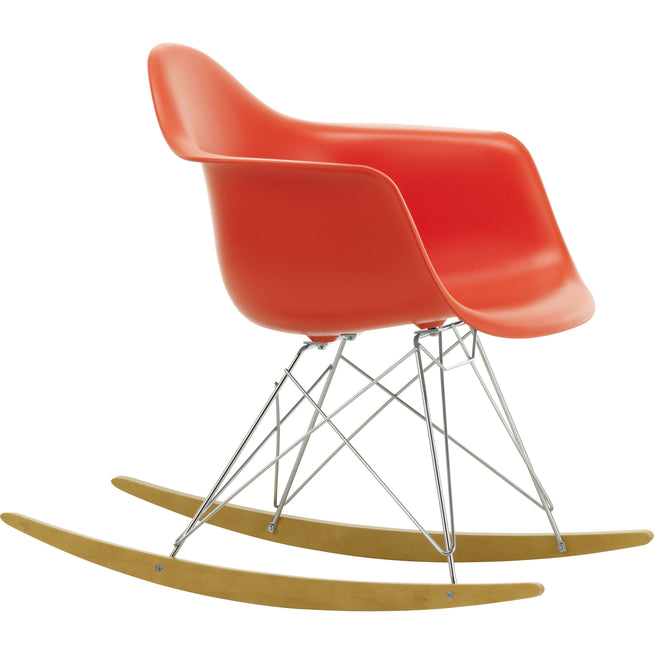 Photo of Eames Plastic Armchair Rar - 03 Poppy Red - Chrome Base - Golden Maple - Matstolar - Charles & Ray Eames - Röd - Metall/trä/plast