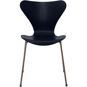 Photo of 3107 Seven, coloured box, Venetian Red, Underframe Brown Bronze - Dining chairs - Arne Jacobsen - Red - Metal/wood