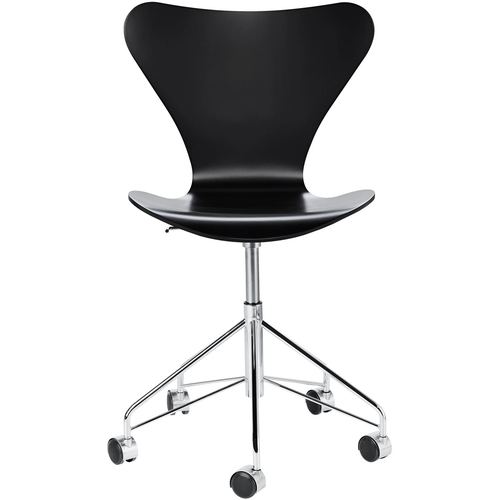 Photo of 3117 Sjuan, lacquered beech veneer, black - Desk chairs - Arne Jacobsen - Black