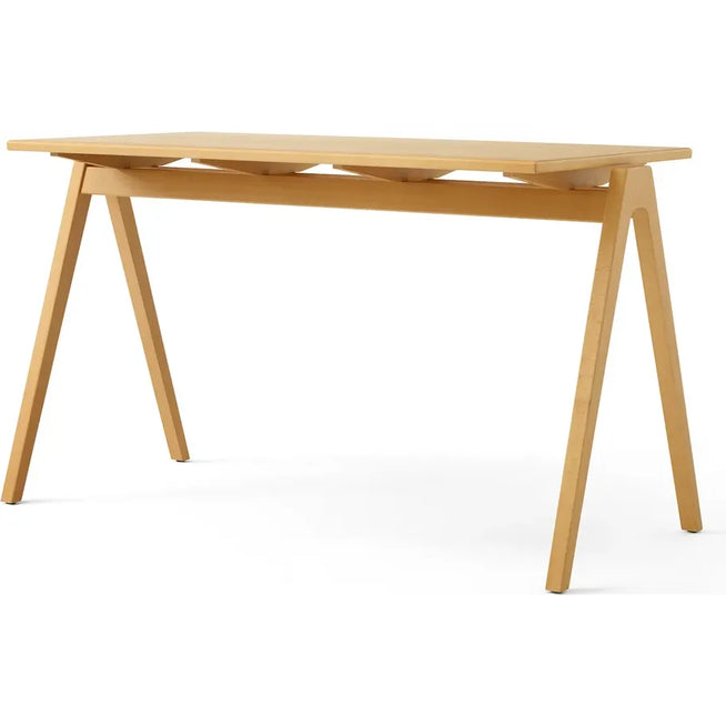 Photo of Daystak RD2 Dining Table
