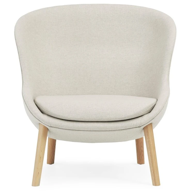 Photo of Hyg Lounge Chair By Simon Legald / Low - Lænestol - Eg / Main Line Flax: Mlf20 (sand) - H: 84,5 X L: 83 X D: 80 X Sh: 40 Cm - 15 Kg