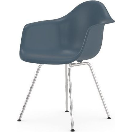 Photo of Eames Plastic Armchair Dax - 83 Sea Blue - Chrome Base - Matstolar - Charles & Ray Eames - Blå - Metall/plast