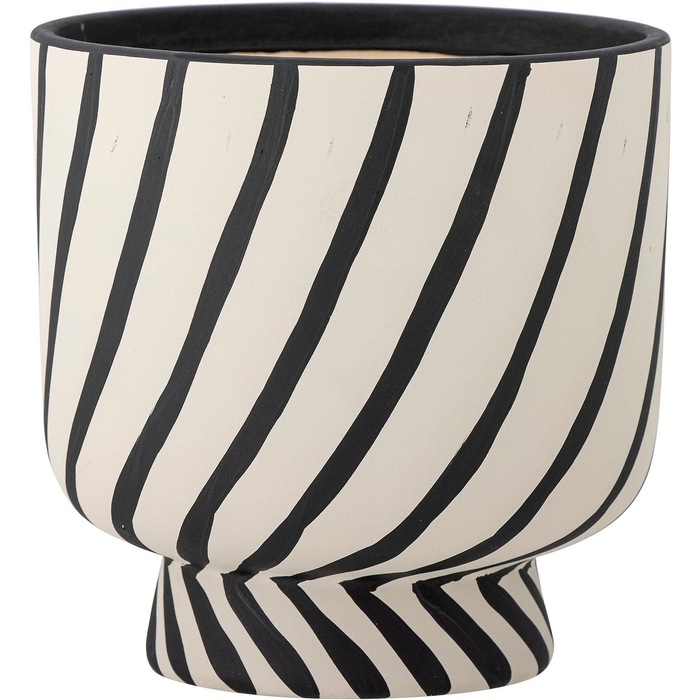 Photo of Malena Flowerpot