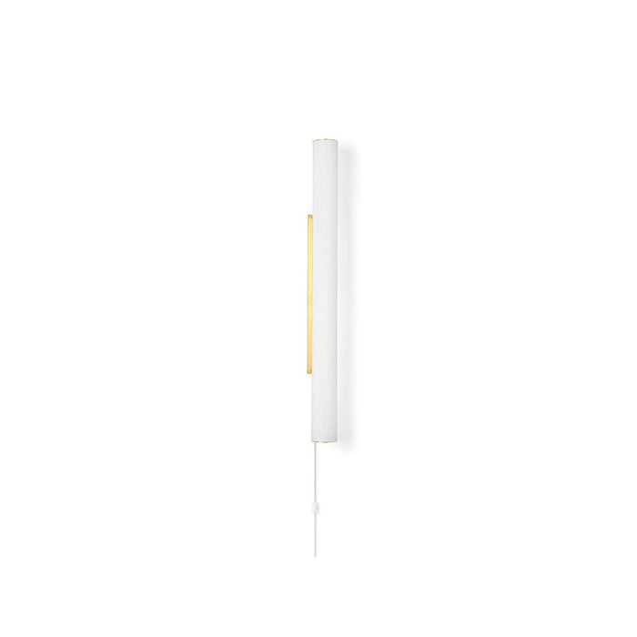 Photo of Vuelta Wall Lamp - Væglampe - White/brass