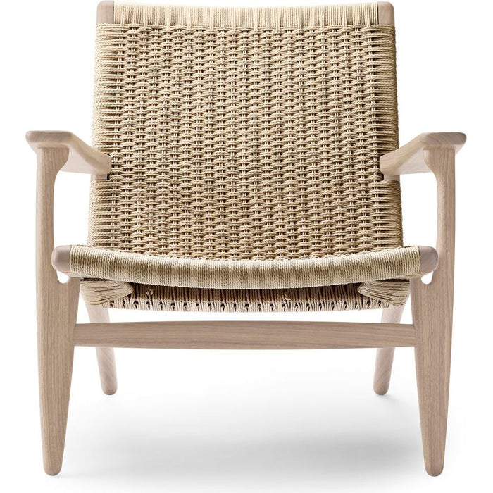 Photo of CH25 Lounge Chair