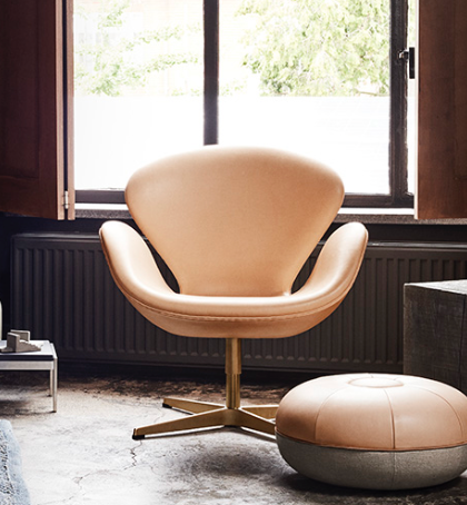 Swan Chair Model 3320