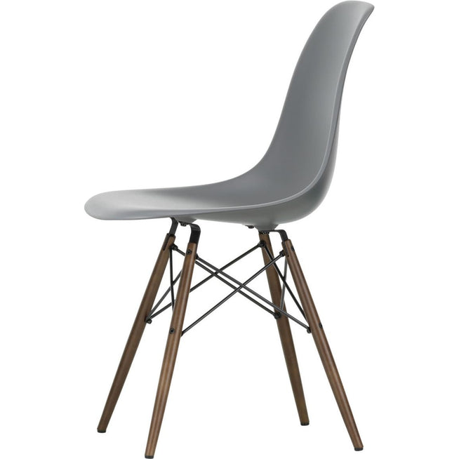 Photo of Eames Plastic Chair Dsw - 56 Granite Grey - Dark Maple - Matstolar - Charles & Ray Eames - Grå - Metall/trä/plast