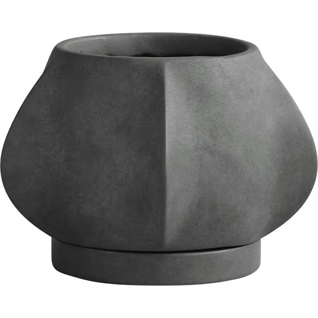 Photo of Arket Plant Pot Petit Dark Grey