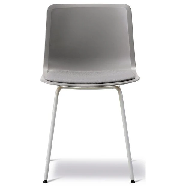 Photo of Pato 4 Leg Center Chair 4251 By Welling/ludvik - Seat Upholstery - Spisebordsstol - Quartz Grey/hallingdal 116 - W45 X D51,5 X H79 X Sh47,5 Cm