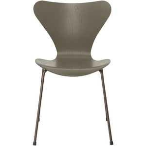 Photo of 3107 Seven, coloured box, Venetian Red, Underframe Brown Bronze - Dining chairs - Arne Jacobsen - Red - Metal/wood