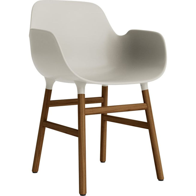 Photo of Form Armchair Wood - Spisebordsstol - Walnut / 1