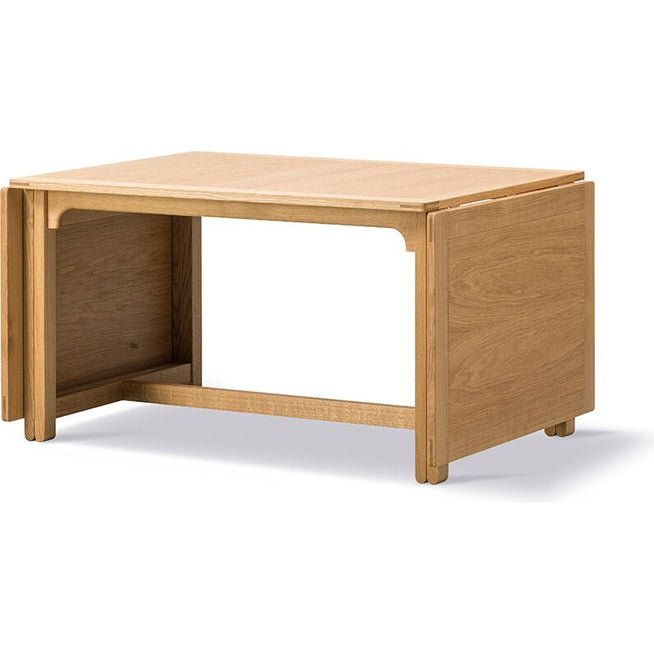 Photo of BM71 Library Table 6271 by Børge Mogensen - Dining Table - Oiled Oak - W131-252 x D93 x H72 cm