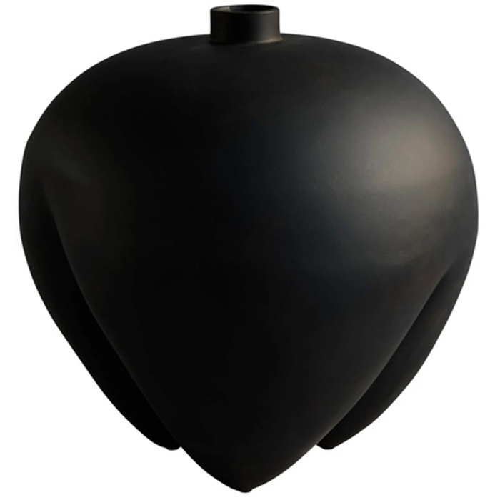 Photo of Sumo Vase
