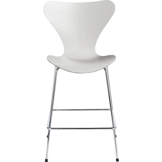 Photo of 3187 Sjuan, Coloured Ash veneer, White - Bar stools & Bar stools - Arne Jacobsen - White - Metal/wood
