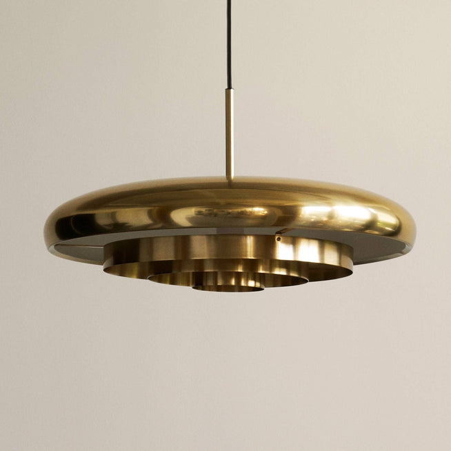 Photo of Resonant Pendant Lamp