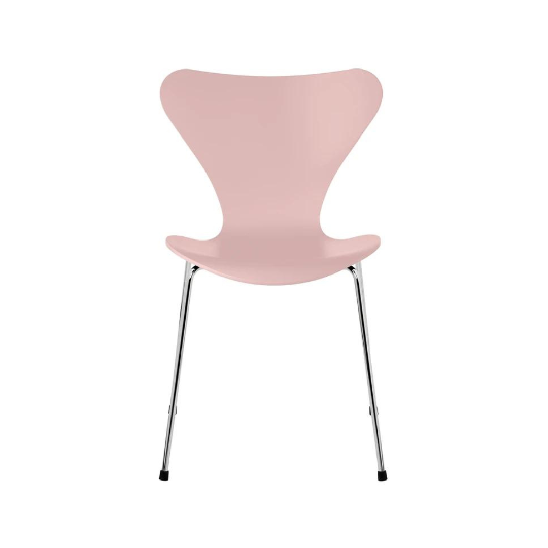 Series 7 Model 3107 Chair