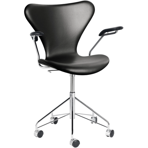 Photo of 3217 Sjuan - Full upholstery, Leather, Grace Black - Desk chairs - Arne Jacobsen - Black