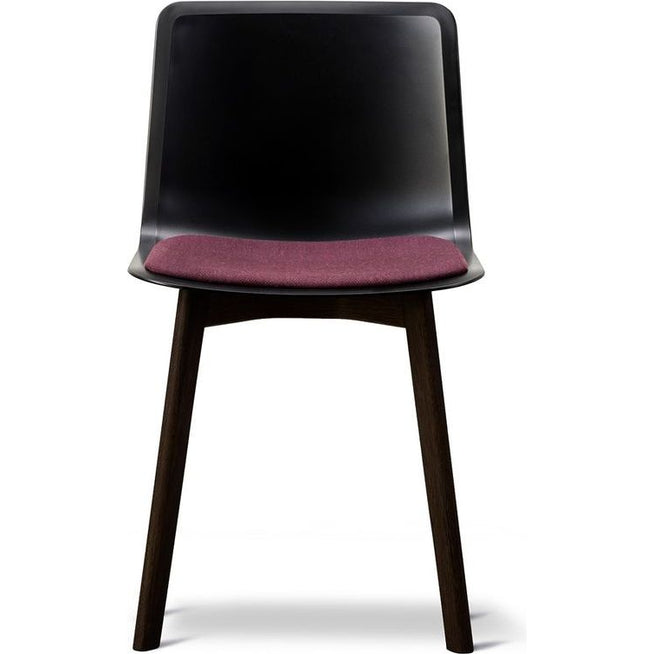 Photo of Pato Wood Chair 4226 By Welling/ludvik - Seat Upholstery - Spisebordsstol - Black/fiord 591 - W45 X D53 X H77,5 X Sh47,5 Cm