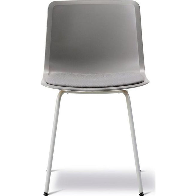 Photo of Pato 4 Leg Center Chair 4251 By Welling/ludvik - Seat Upholstery - Spisebordsstol - Quartz Grey/hallingdal 116 - W45 X D51,5 X H79 X Sh47,5 Cm