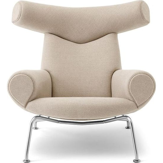 Photo of Wegner Ox Chair 1000 By Hans J. Wegner - Lænestol - Grand Linen - W99 X D99 X H92 X Sh36 Cm