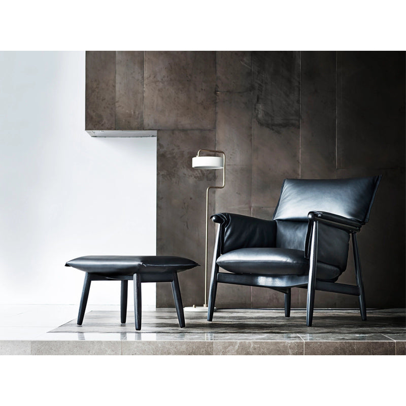 E015 Embrace Lounge Chair