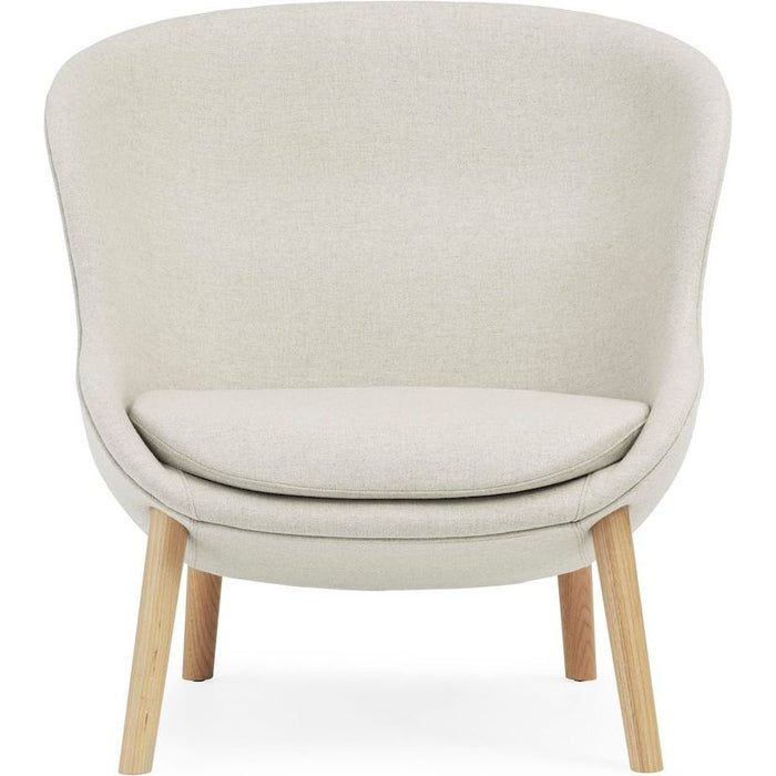 Photo of Hyg Lounge Chair By Simon Legald / Low - Lænestol - Eg / Main Line Flax: Mlf20 (sand) - H: 84,5 X L: 83 X D: 80 X Sh: 40 Cm - 15 Kg