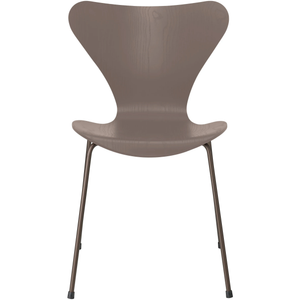 Photo of 3107 Seven, coloured box, Venetian Red, Underframe Brown Bronze - Dining chairs - Arne Jacobsen - Red - Metal/wood