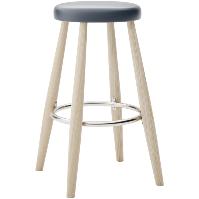 Photo of Carl Hansen - Ch58 Low Stool, Soaped Oak, Leather Group B Thor - 350 - Bar stools & Bar stools - Hans J. Wegner - Wood - Leather/metal/wood