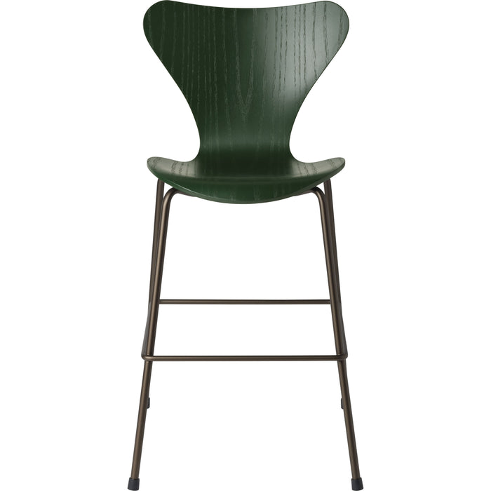 Photo of Series 7 Junior Chair