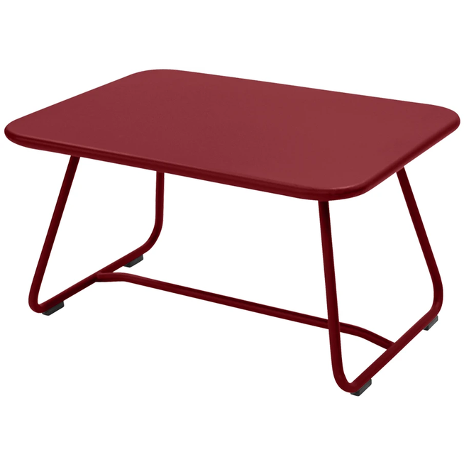Photo of Sixties Low Table Chili 43 - Småbord & Sidobord Utomhus - Frédéric Sofia - Röd - Metall