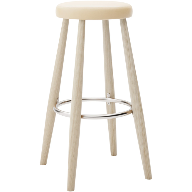 Photo of Carl Hansen - Ch56 High Stool, Soaped Oak, Leather Group C Sif - 90 - Bar stools & Bar stools - Hans J. Wegner - Wood-coloured - Metal/wood
