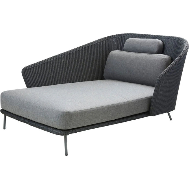 Photo of Mega Daybed