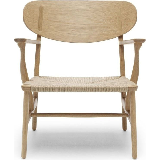 Photo of Carl Hansen - Ch22, Soaped Oak, Chord Black - Armchairs - Hans J. Wegner - Wood - Natural material/wood