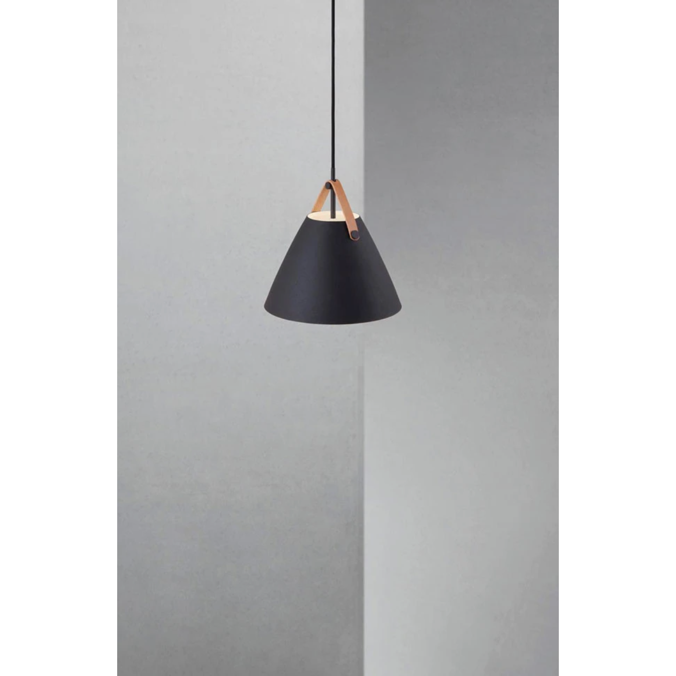 Strap 16 Pendant Lamp