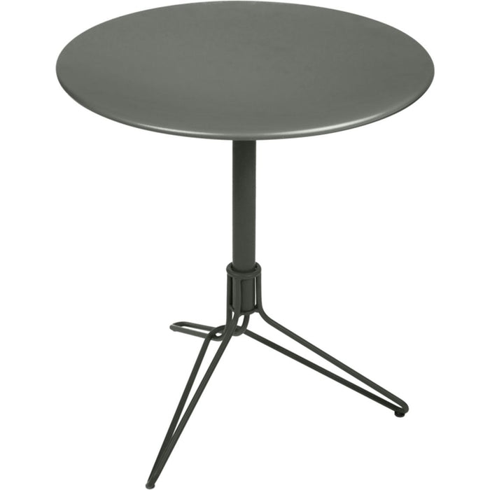 Photo of Flower Pedestal Table Rosemary 48 - Outdoor dining table - Harald Guggenbichler - Green - Metal