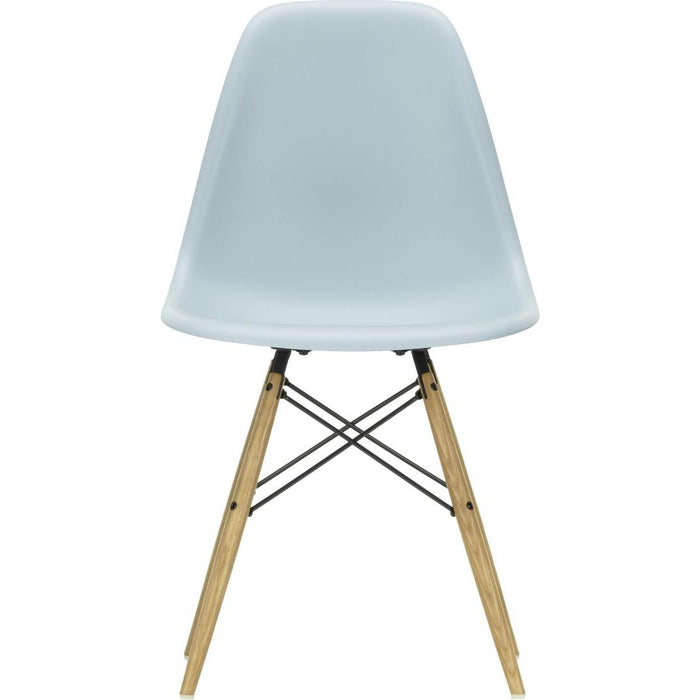 Eames Plastic Chair Dsw - 23 Ice Grey - Ash Honey Tone - Matstolar - Charles & Ray Eames - Grå - Metall/trä/plast