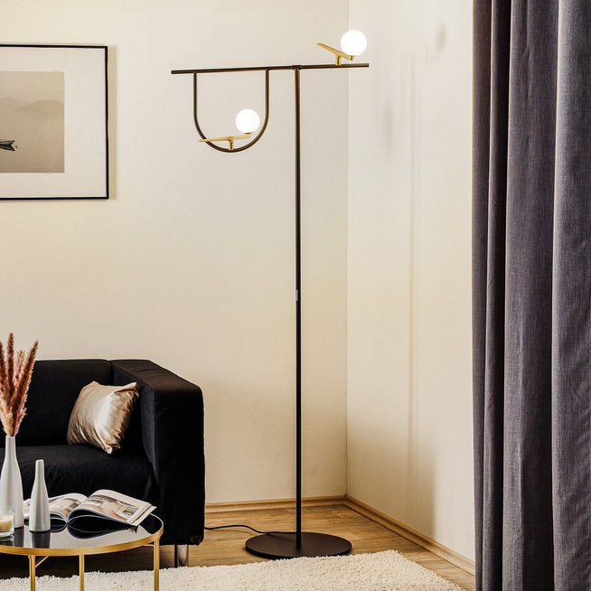 Photo of Yanzi F Floor Lamp