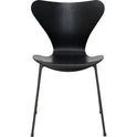 3107 Seven, Coloured Ash, Venetian Red, Underframe Warm Graphite - Dining chairs - Arne Jacobsen - Red - Metal/wood