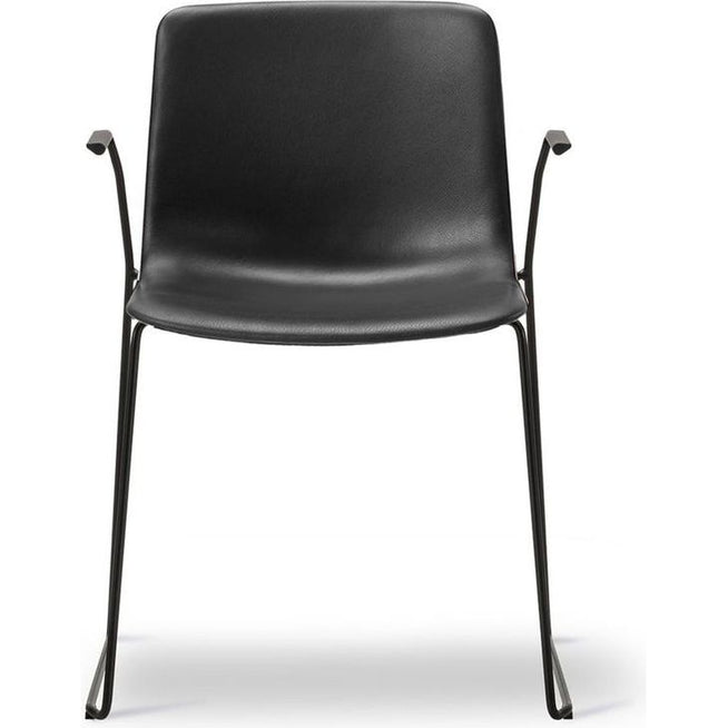 Photo of Pato Sledge Armchair 4112 By Welling/ludvik - Seat Upholstery - Spisebordsstol - Primo 88 Black - W55,5 X D52 X H79,5 X Sh47,5 Cm