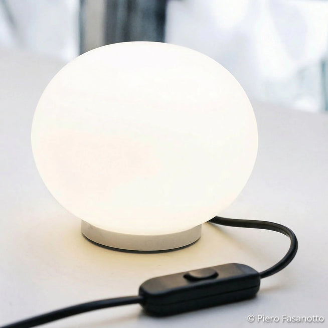 Photo of Glo-ball Basic Zero Table Lamp
