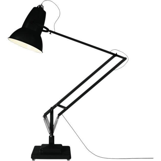 Photo of Original 1227 Giant Floor Lamp Jet Black (matte) - Shade lamps - George Carwardine - Black