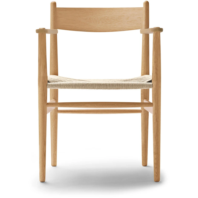 Photo of The Ch37 Chair by Hans J. Wegner