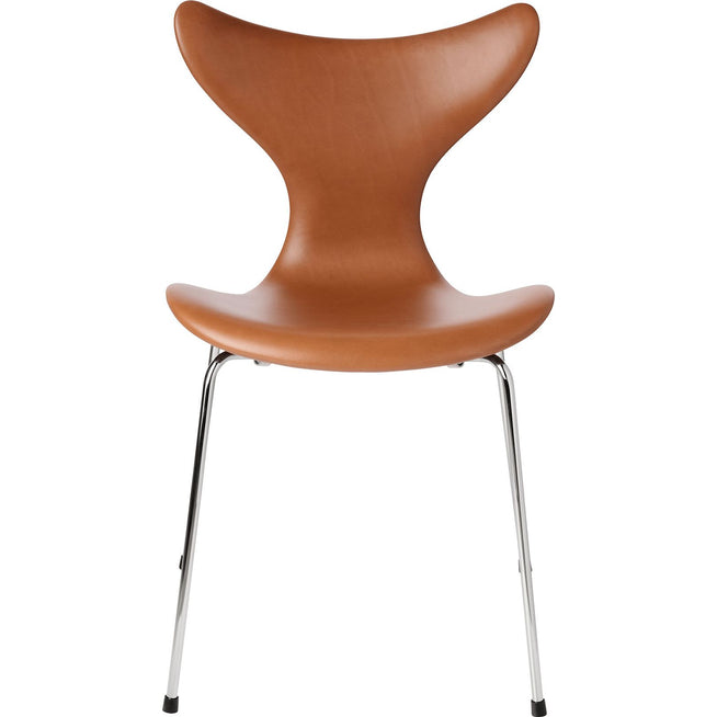 Photo of 3108 Lily, Leather, Grace Walnut - Dining chairs - Arne Jacobsen - Brown - Leather/metal/wood