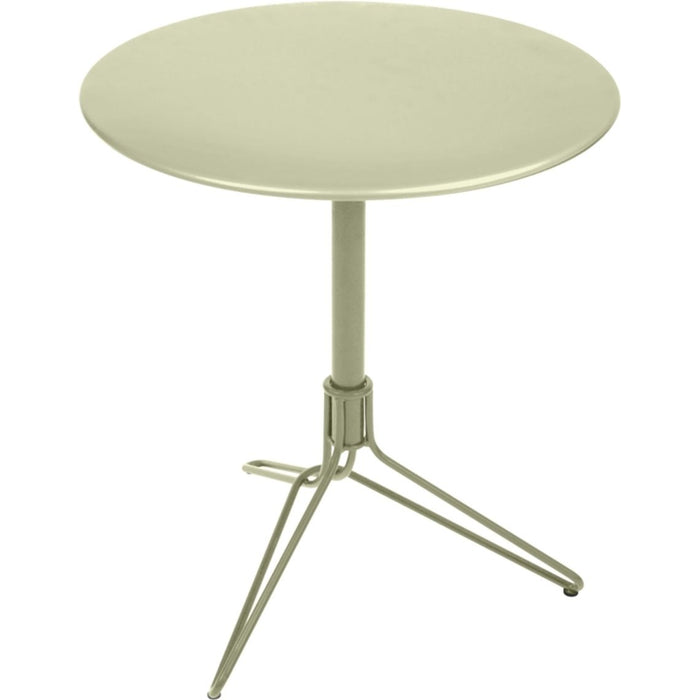 Photo of Flower Pedestal Table Willow Green 65 - Matbord Utomhus - Harald Guggenbichler - Grön - Metall