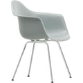 Eames Plastic Armchair Dax - 24 Light Grey - Chrome Base - Matstolar - Charles & Ray Eames - Grå - Metall/plast