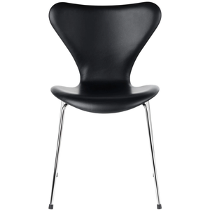 Photo of 3107 Sjuan - Fully upholstered, Leather, Essential Black - Dining chairs - Arne Jacobsen - Black - Metal/wood