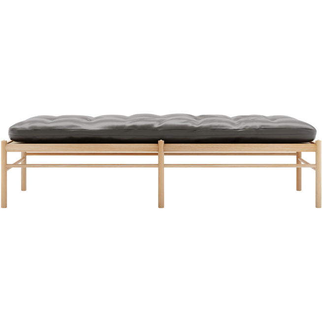 Photo of Carl Hansen - Ow150, Oiled Oak, Leather Group B Thor 1